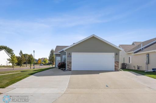6204 18th Street S, Fargo, ND 58104