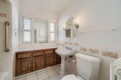 Create the spa you desire without moving walls. Square footage already here.