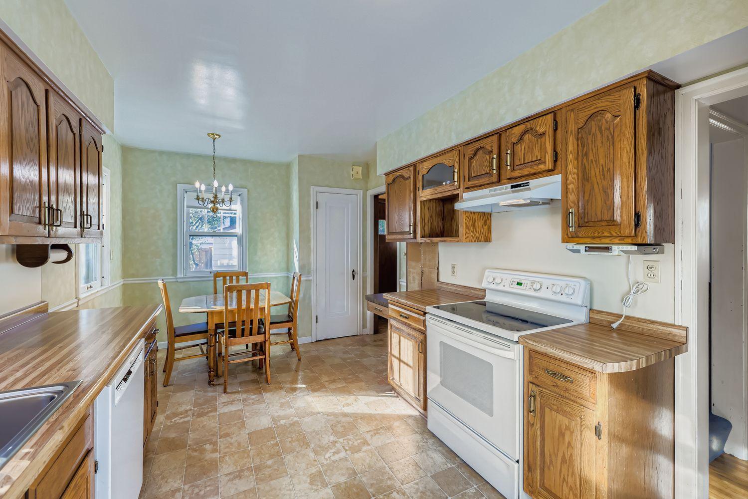 Spacious kitchen just waiting to be updated.