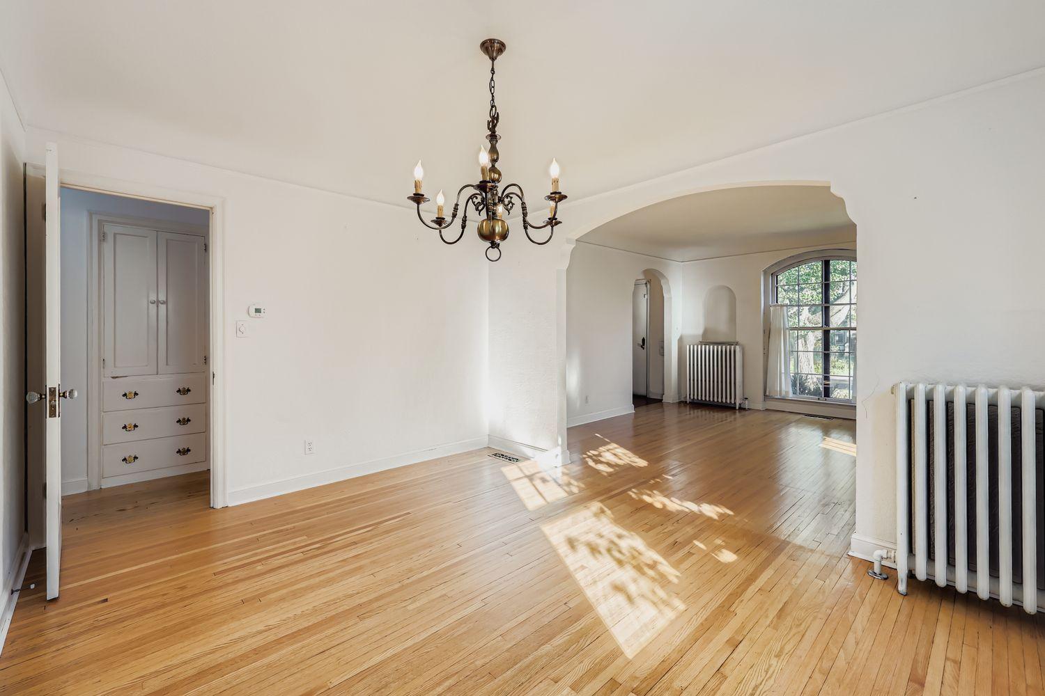 Inviting Formal Dining Area adds to gatherings and entertaining options.