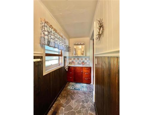 83025 160th Street, Sacred Heart, MN 56285