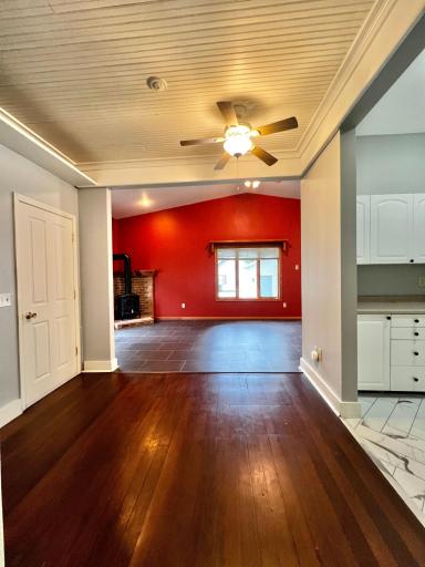 275 7th Avenue, Granite Falls, MN 56241