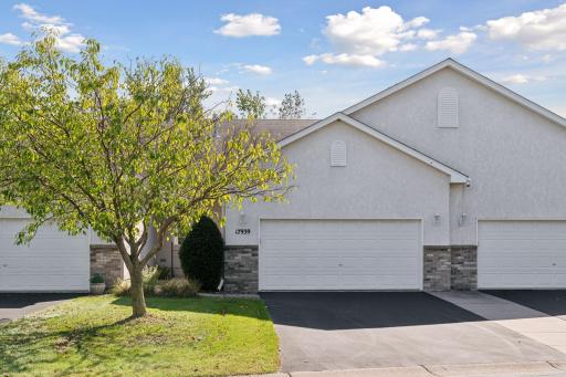 17939 Smith Street NW, Elk River, MN 55330