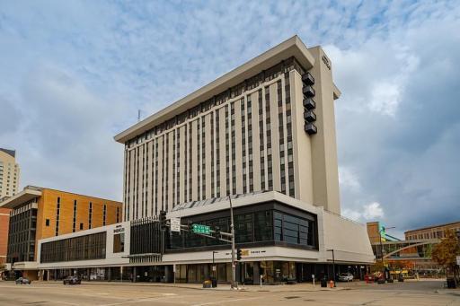 220 Broadway Avenue S, 1417, Rochester, MN 55904