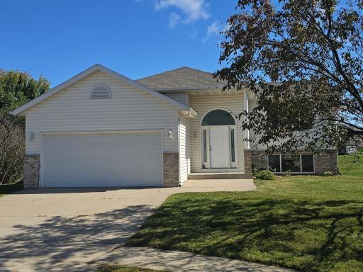 6372 Bandel Lane NW, Rochester, MN 55901