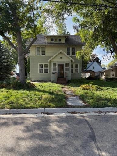 711 Clausen Avenue, Albert Lea, MN 56007
