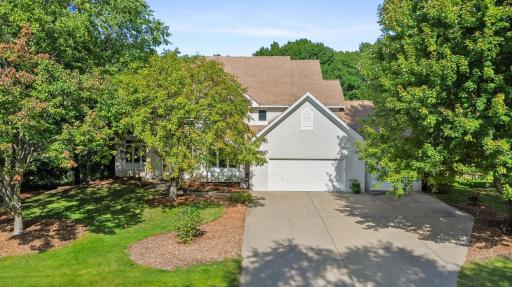 2041 Royale Drive, Eagan, MN 55122