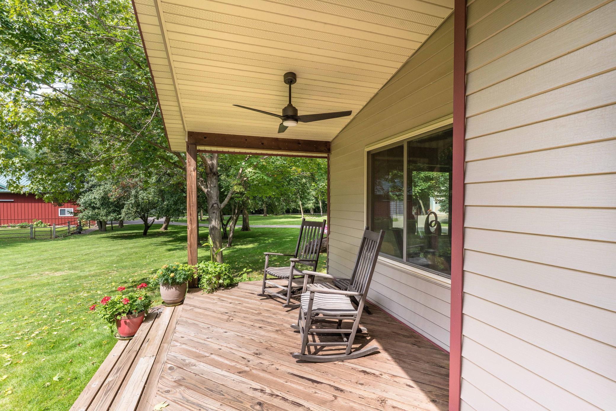 3330 30th Ave N-154.jpg