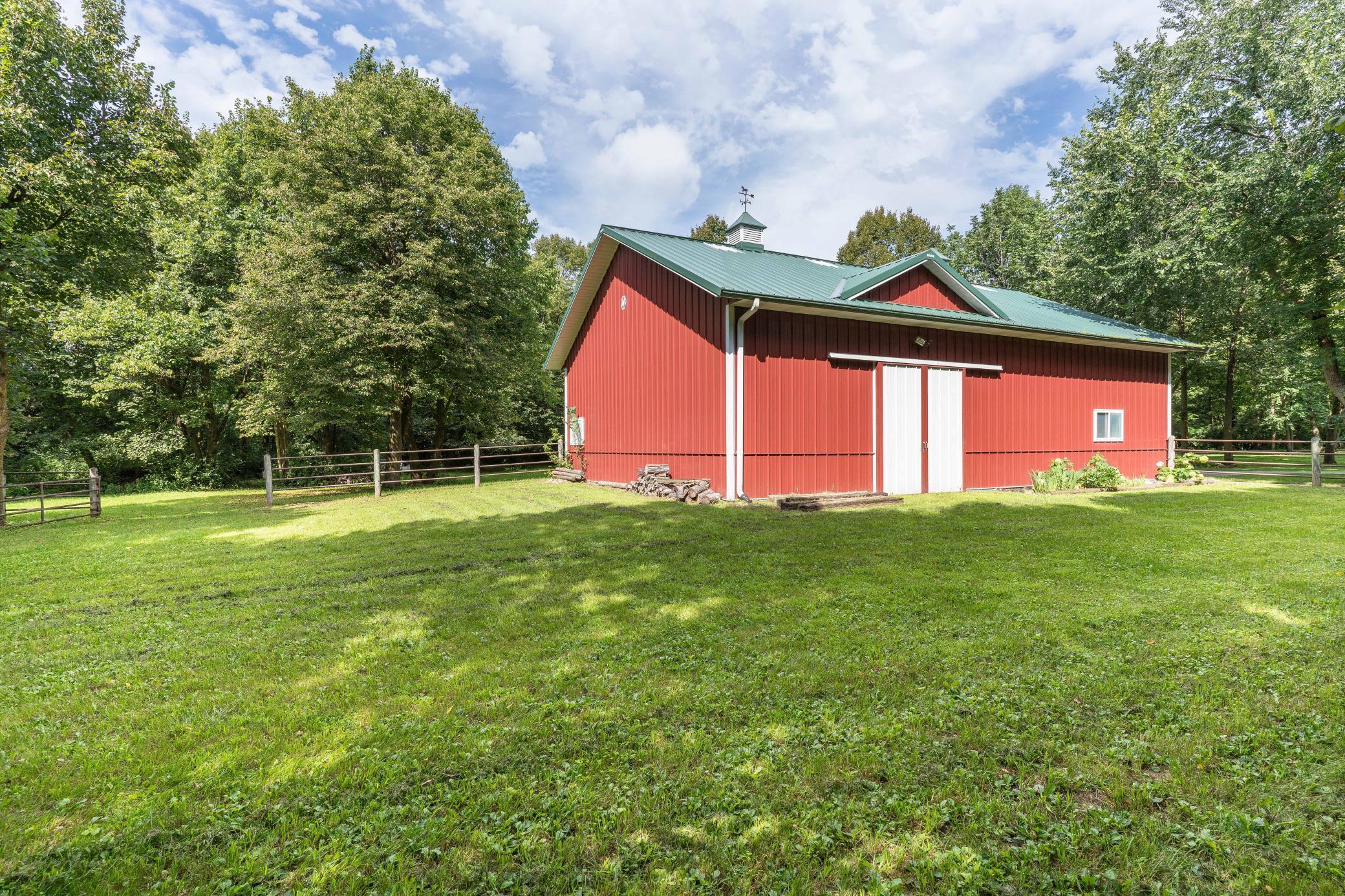 3330 30th Ave N-121.jpg