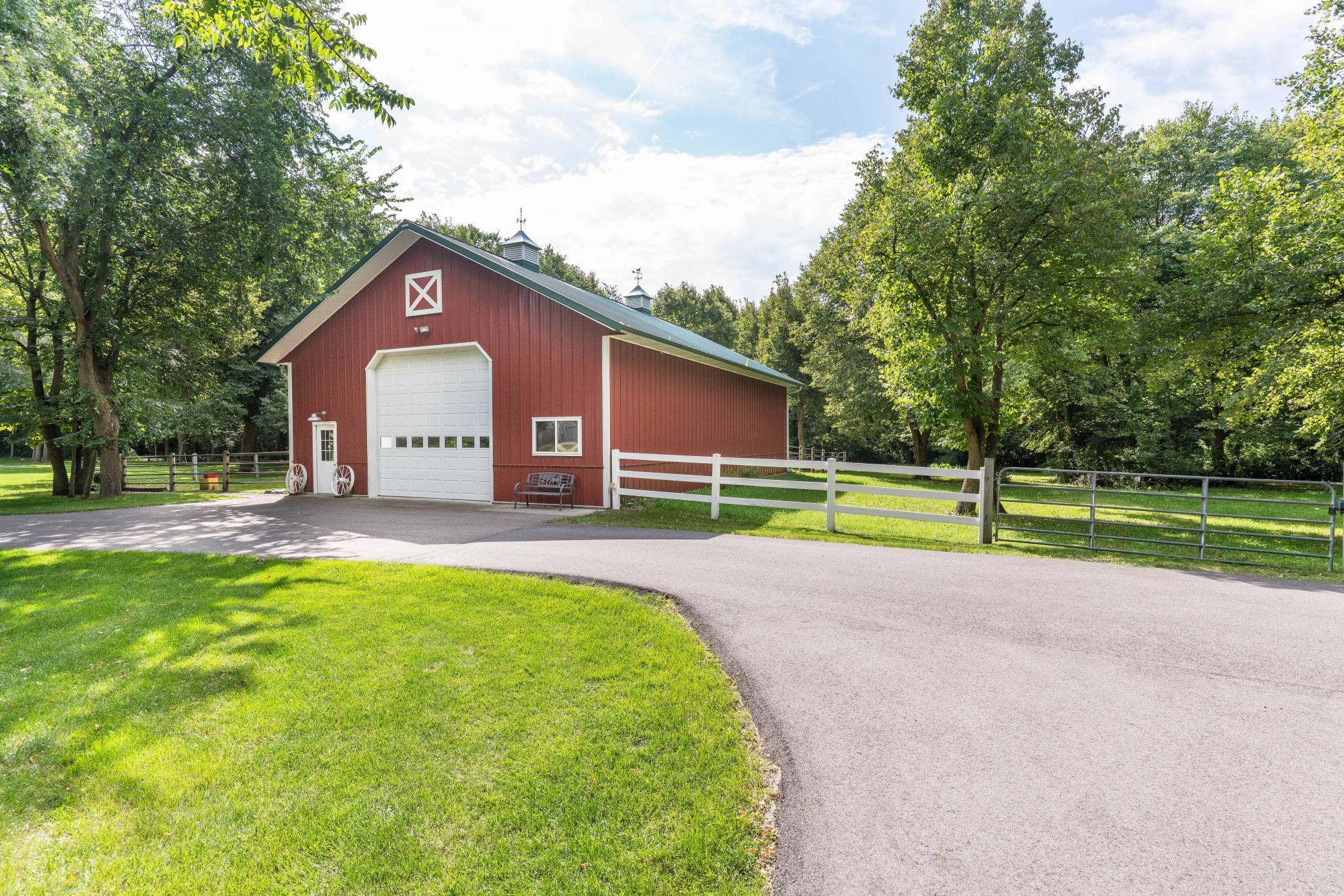 3330 30th Ave N-115.jpg