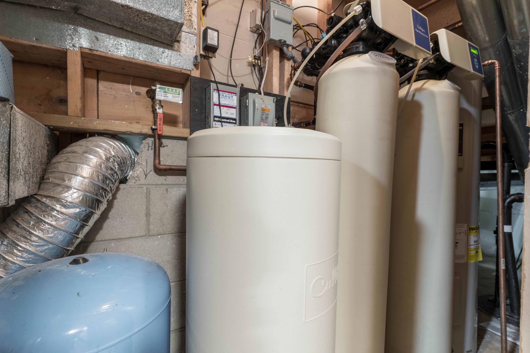 3330 30th Ave N-440.jpg