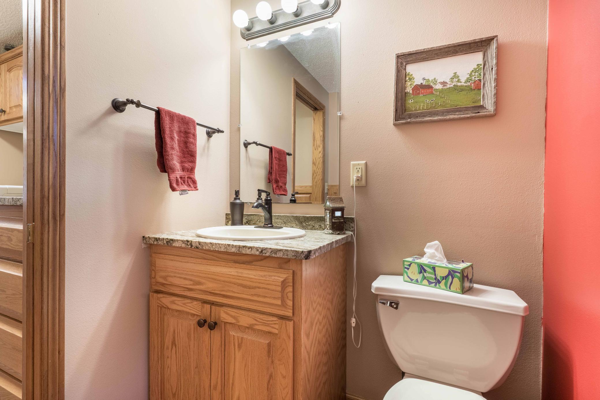 3330 30th Ave N-425.jpg