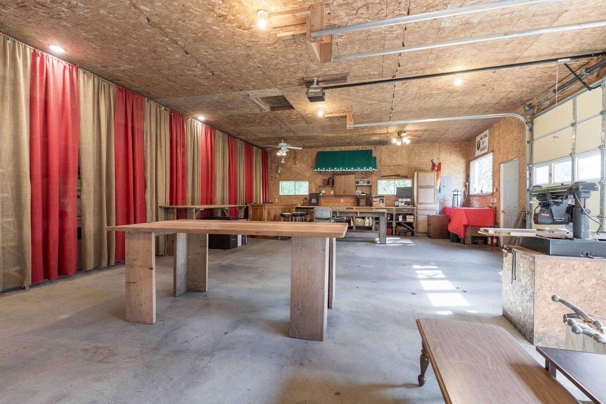 3330 30th Ave N-454.jpg