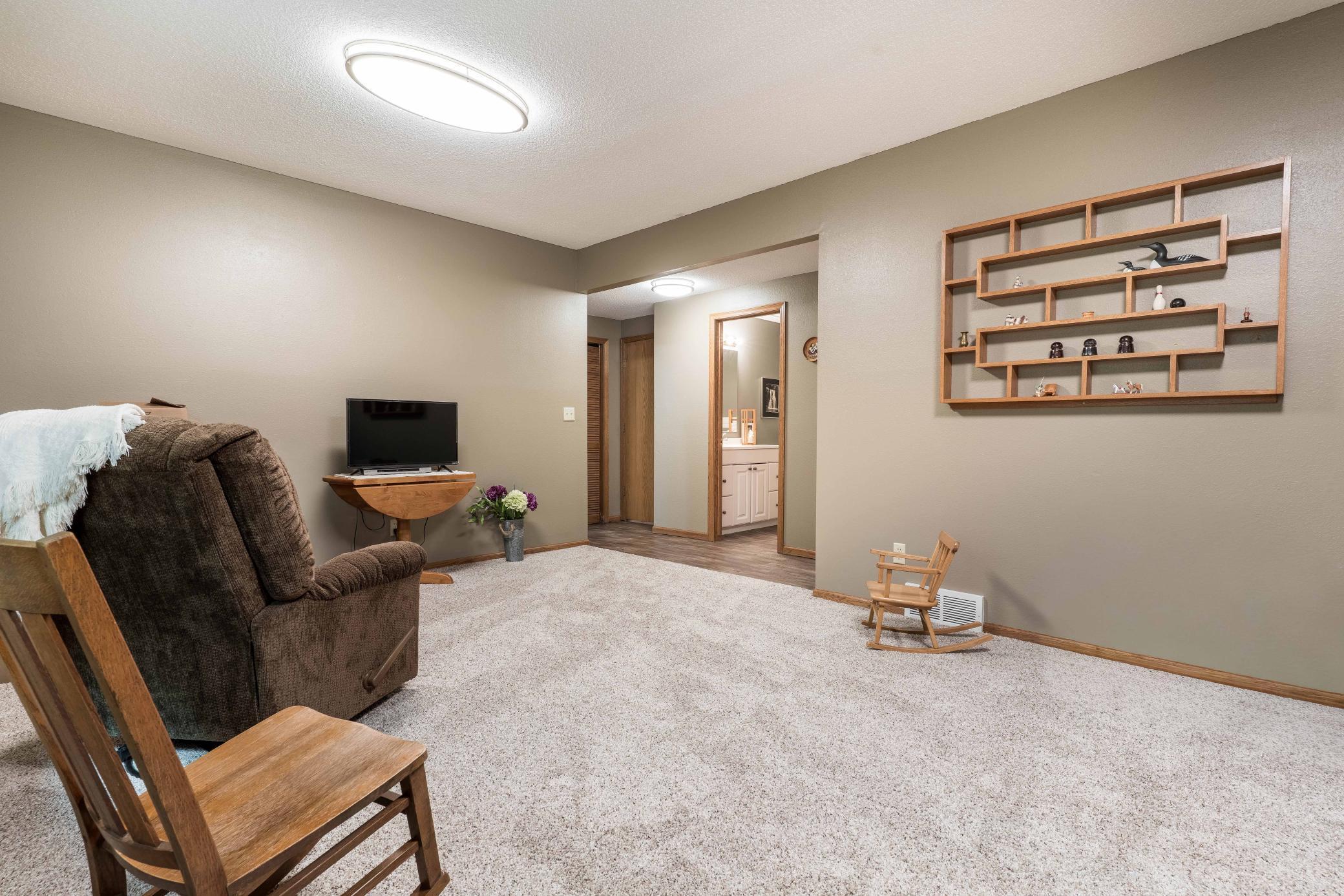 3330 30th Ave N-451.jpg