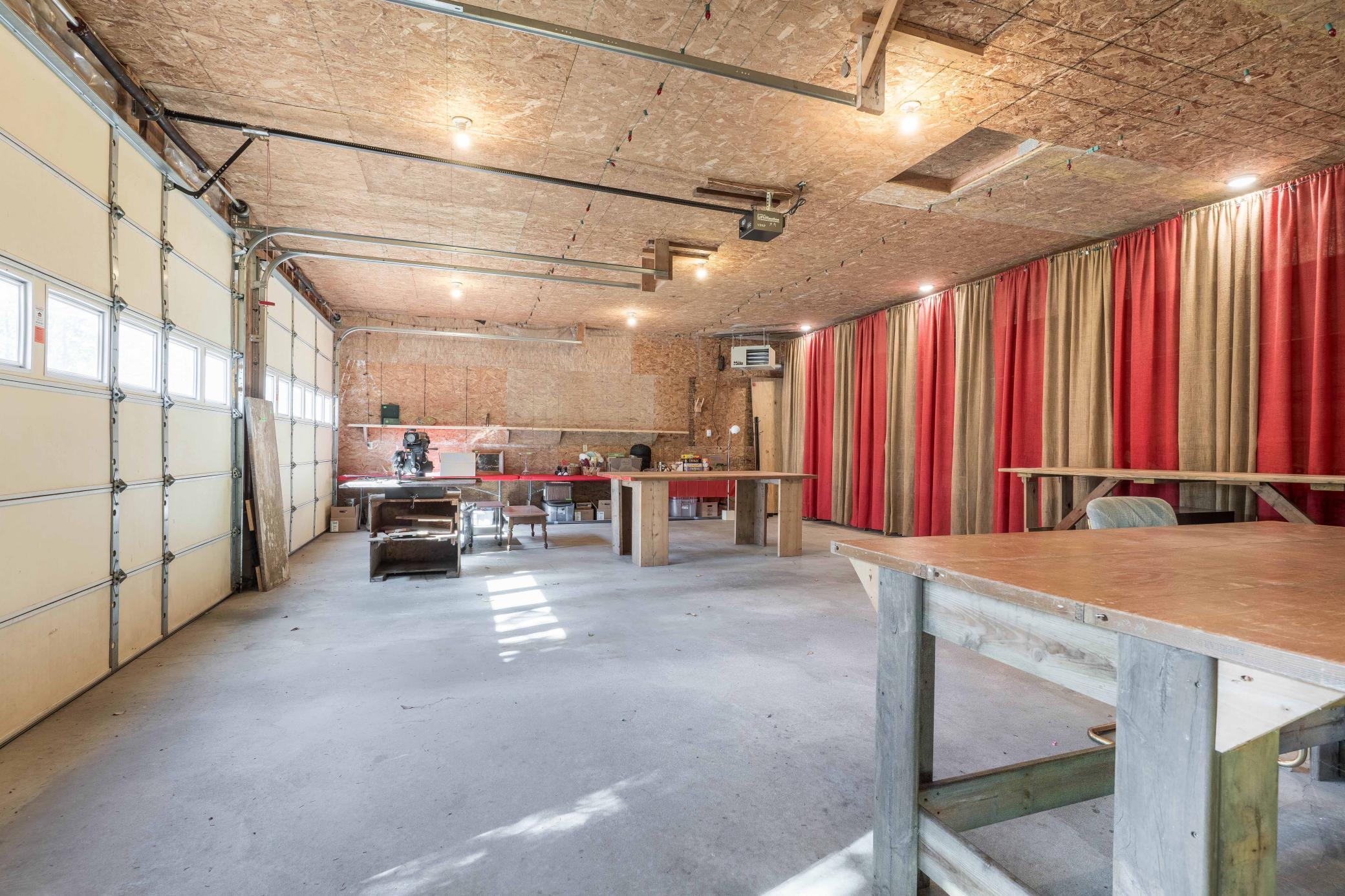 3330 30th Ave N-452.jpg