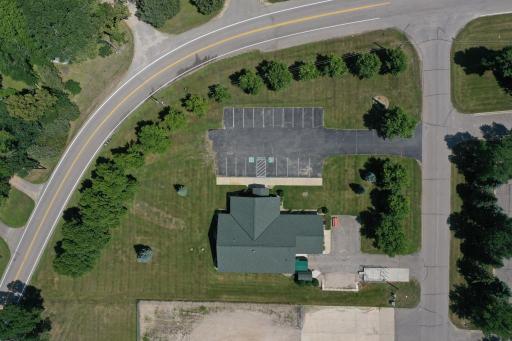 7900 Chapin Drive NE, New London, MN 56273