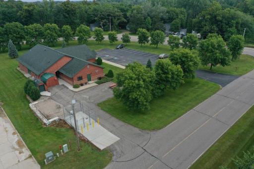 7900 Chapin Drive NE, New London, MN 56273