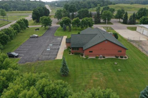 7900 Chapin Drive NE, New London, MN 56273