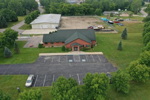 7900 Chapin Drive NE, New London, MN 56273