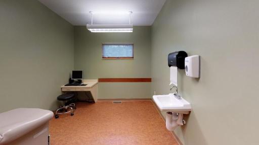 7900-Chapin-Dr-NE-New-London-MN-56273-Office(7)