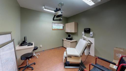 7900-Chapin-Dr-NE-New-London-MN-56273-Office(9)