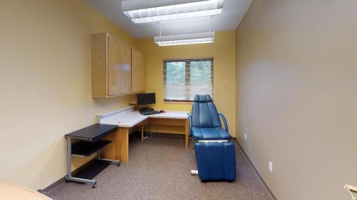7900-Chapin-Dr-NE-New-London-MN-56273-Office(10)