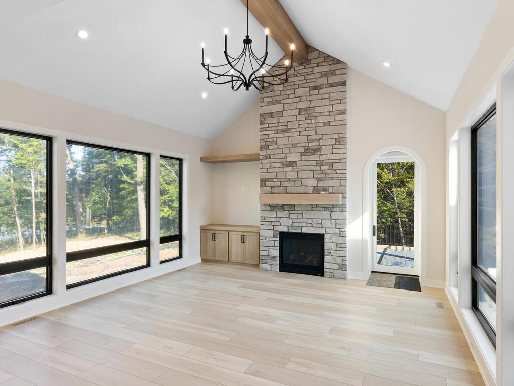 19141 Meadowridge Ln N Marine on Saint Croix MN 55047 USA-002-016-002-MLS_Size.jpg