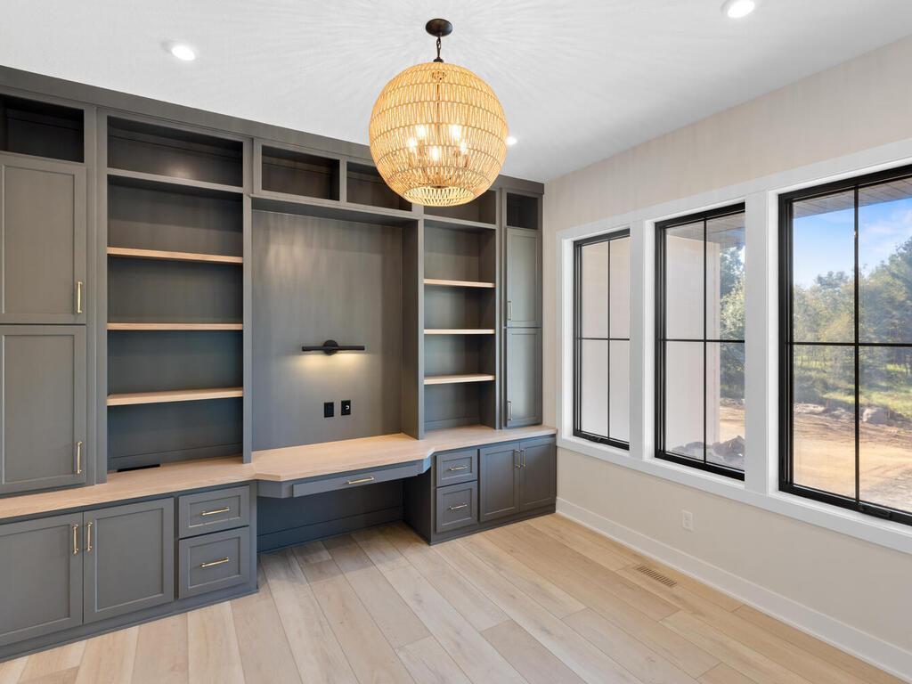 19141 Meadowridge Ln N Marine on Saint Croix MN 55047 USA-037-027-037-MLS_Size.jpg