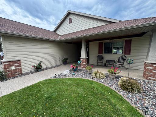 308 28th Street SE, Willmar, MN 56201