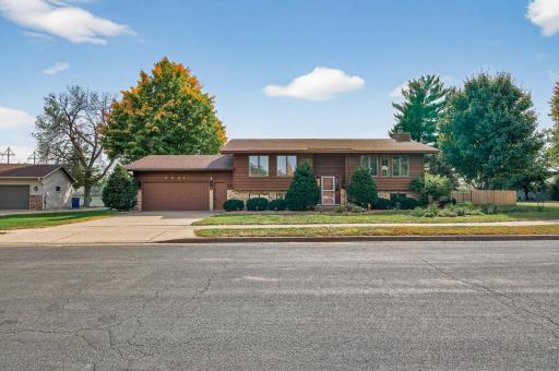 9941 Oakland Avenue S, Minneapolis, MN 55420