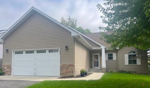 865 Quail Court, Watertown, MN 55388