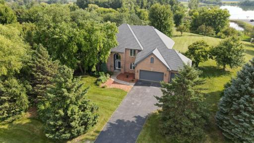 265 Mallard Drive, Shakopee, MN 55379