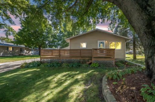 705 9th Ave NW Waseca MN-02 day to dusk.jpeg