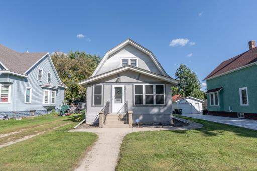513 8th Street SW, Willmar, MN 56201