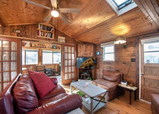 10855 Plumley Avenue NW, South Haven, MN 55382
