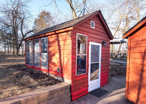 10855 Plumley Avenue NW, South Haven, MN 55382