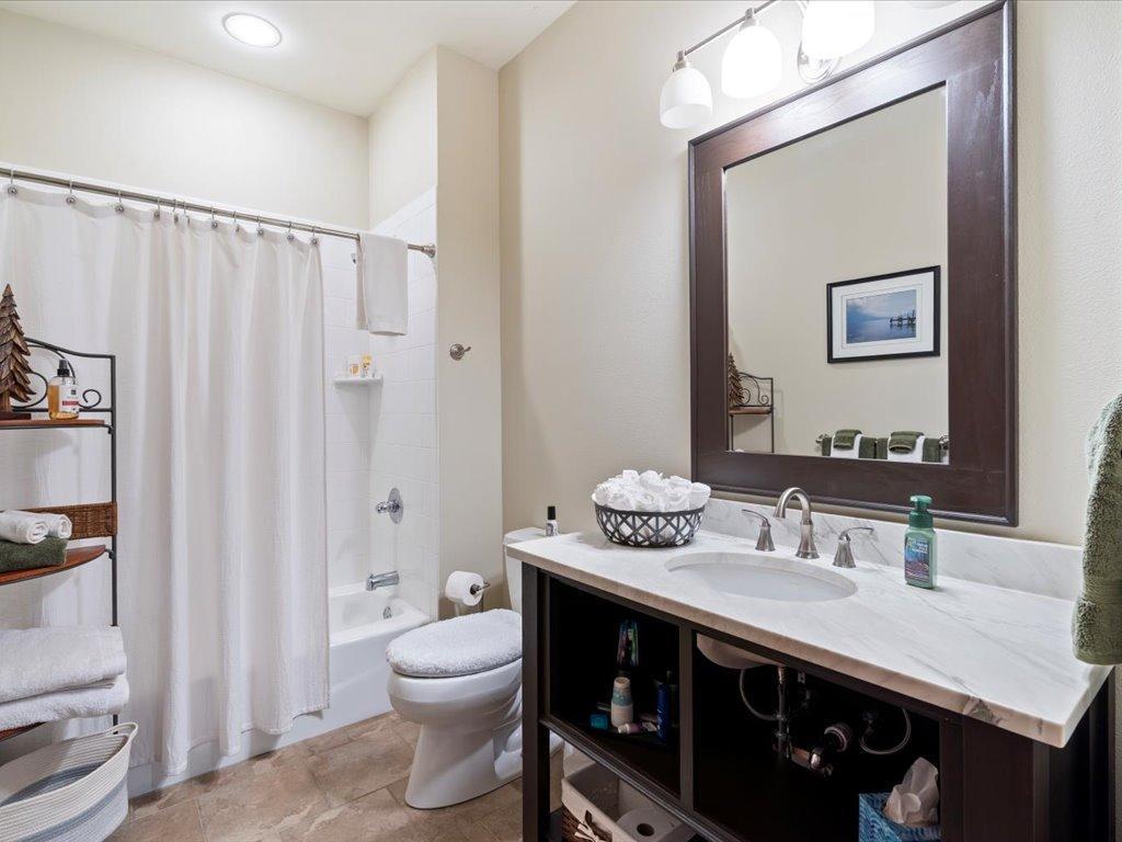 Bathroom - Lower Level