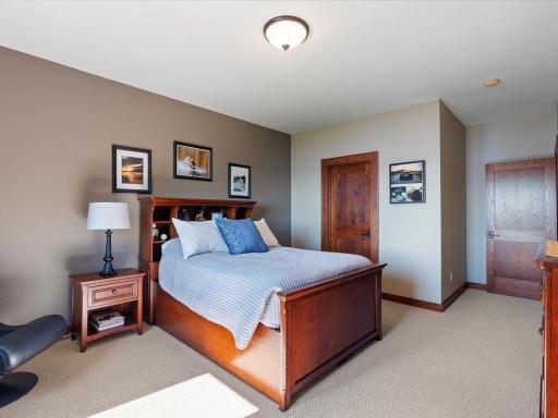 Bedroom 2 - Upper Level