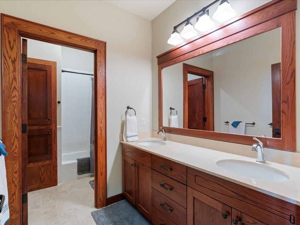 Bathroom 2 - Upper Level