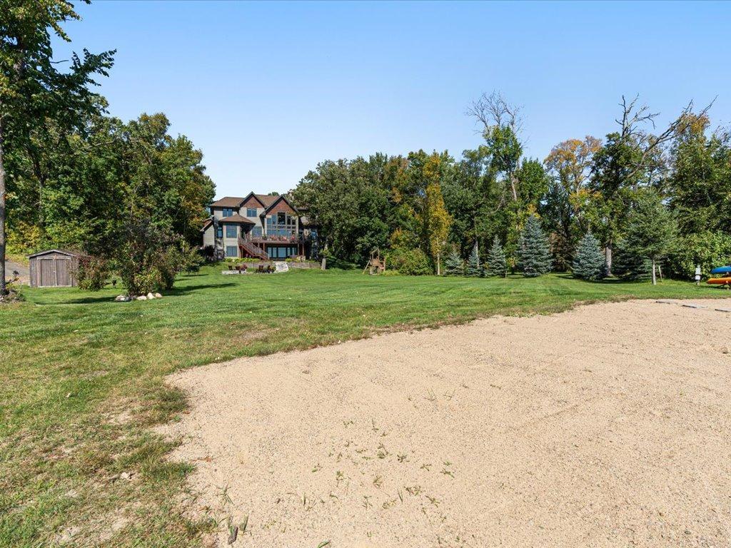 Lakeside Lawn & Beach