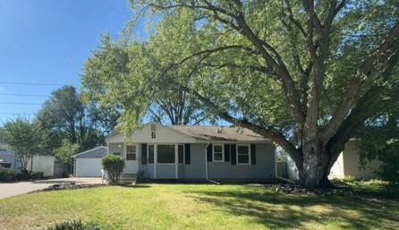 1937 Longview Drive, Saint Paul, MN 55112