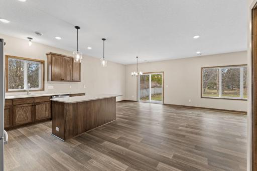 2557 County Rd I, Mounds View, MN 55112