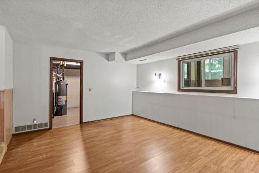 10605 Kumquat Street NW, Minneapolis, MN 55448