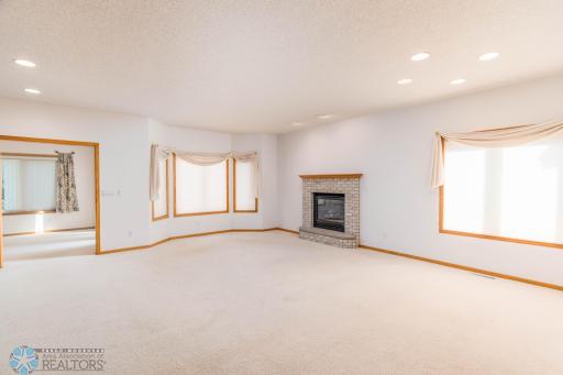 318 44th Avenue S, Moorhead, MN 56560
