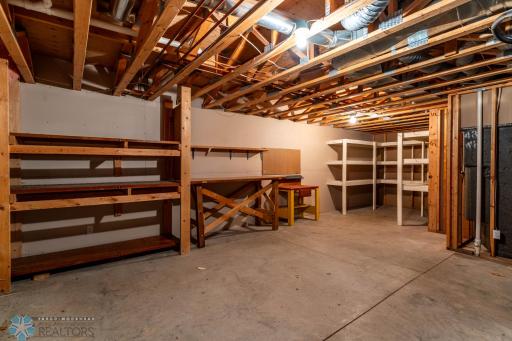 318 44th Avenue S, Moorhead, MN 56560