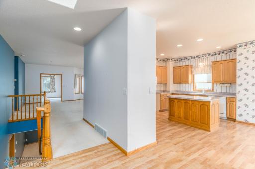 318 44th Avenue S, Moorhead, MN 56560