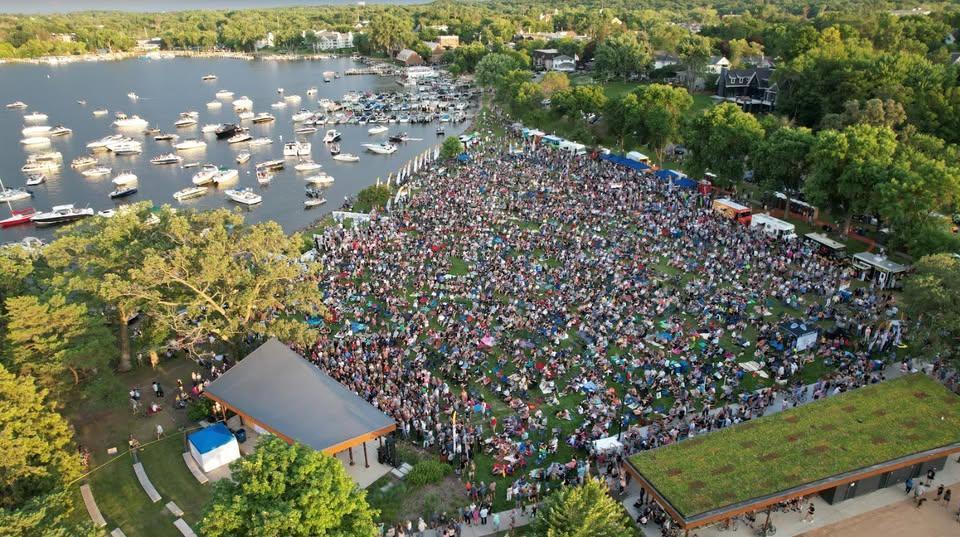 The Excelsior Commons is home to numerous events throughout the year including the Lake Minnetonka Fourth of July celebration and Concerts in the Commons. Boat into the bay and listen to live music!
