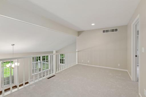 260 Salem Church Road, Sunfish Lake, MN 55118