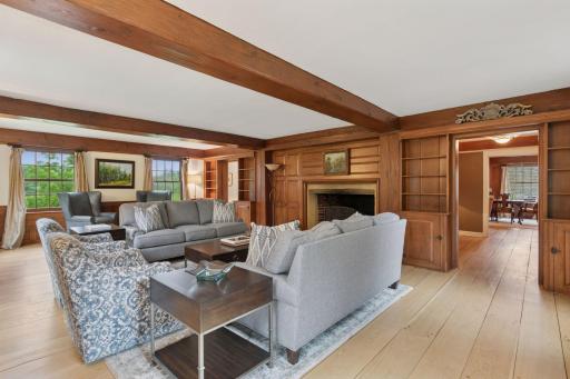 260 Salem Church Road, Sunfish Lake, MN 55118