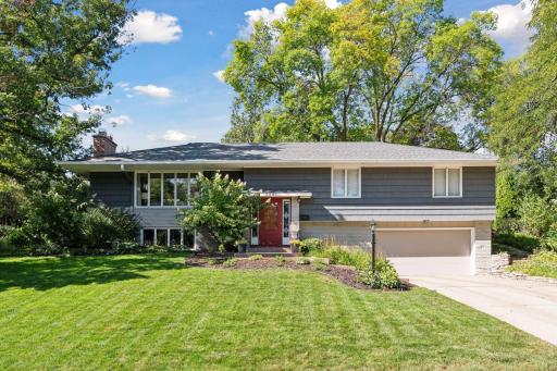 Photo for 2641 Kyle Avenue N, Minneapolis, MN 55422 - listing #6794865 2641 Kyle Avenue N, Minneapolis, MN 55422